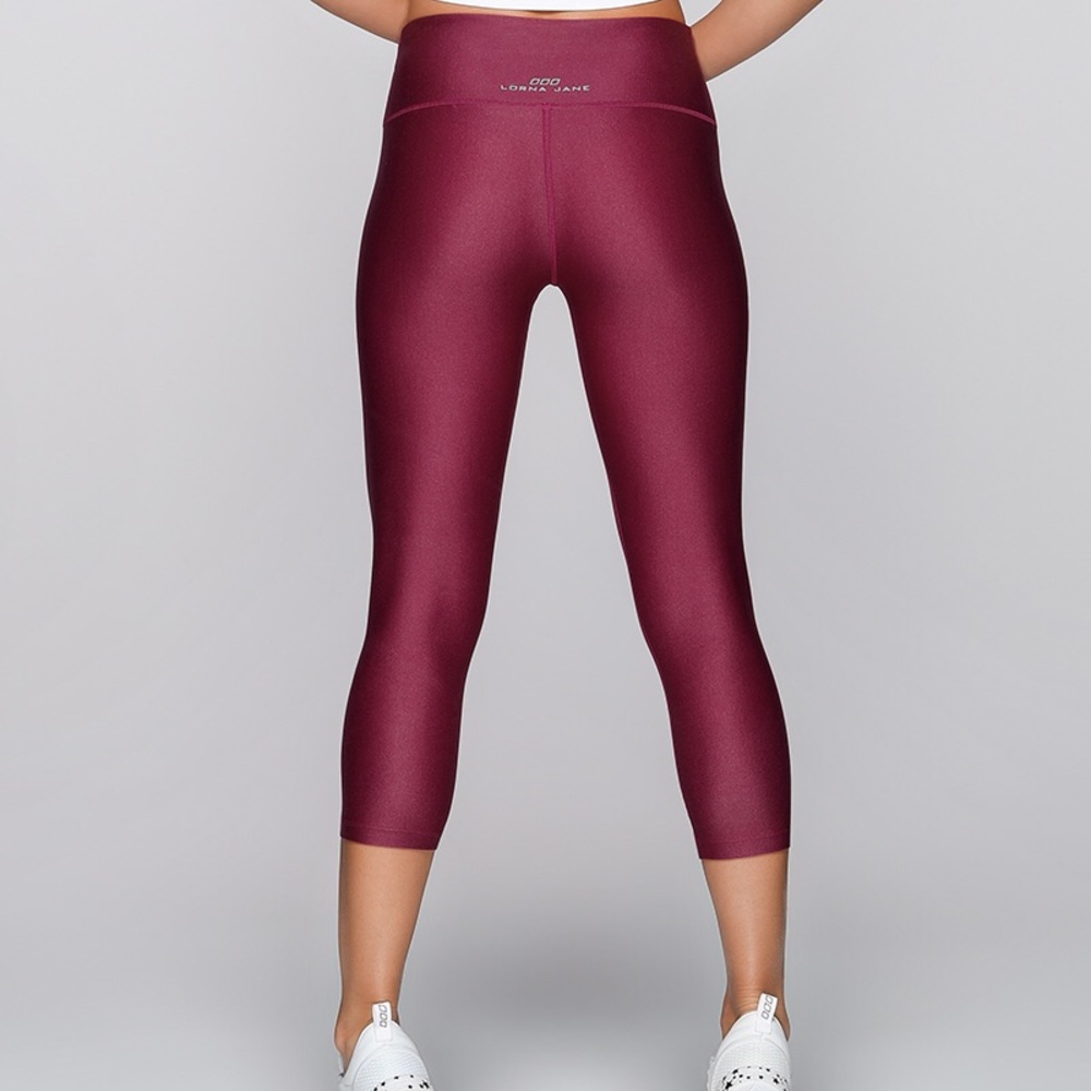 Awaken Core 7/8 Tight NWT Large Cherry Leggings